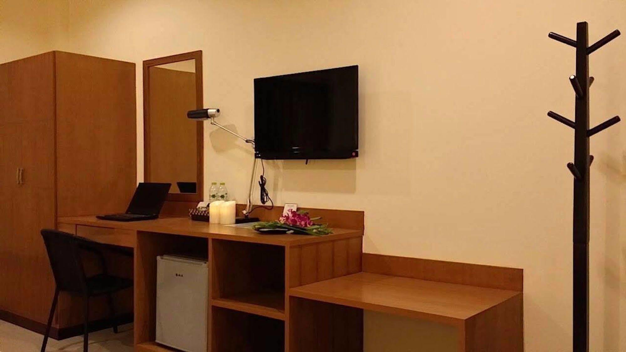 Lita Place Roi Et Εξωτερικό φωτογραφία